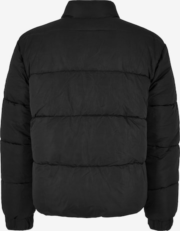 Urban Classics Jacke in Schwarz