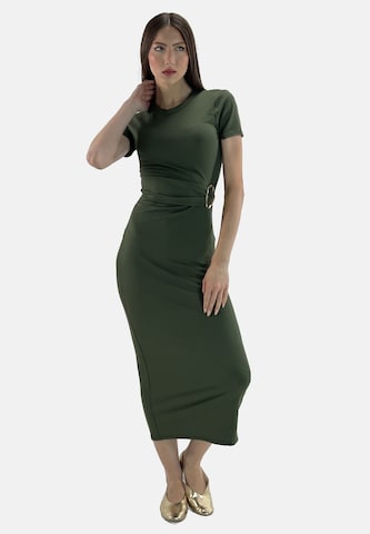 Abito di Elara in verde: frontale