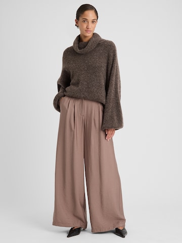 Guido Maria Kretschmer Women Wide leg Παντελόνι πλισέ 'Finja' σε γκρι