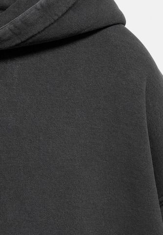 Pull&Bear Mikina 'STWD' – černá