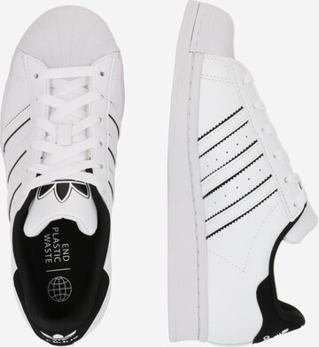 Baskets 'Superstar' ADIDAS ORIGINALS en blanc