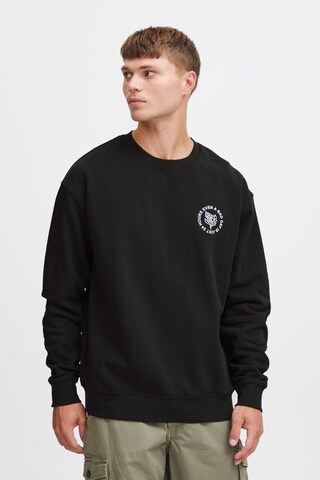 !Solid Sweatshirt in Black: front