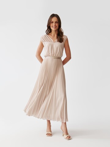 Robe de soirée 'MENTORA' TATUUM en beige