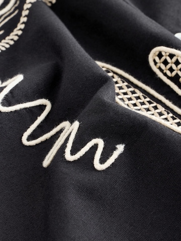 Next Regular Fit Skjorte i sort