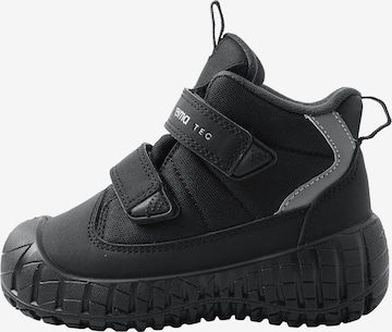 Reima Boot 'Passo 2.0' in Black: front