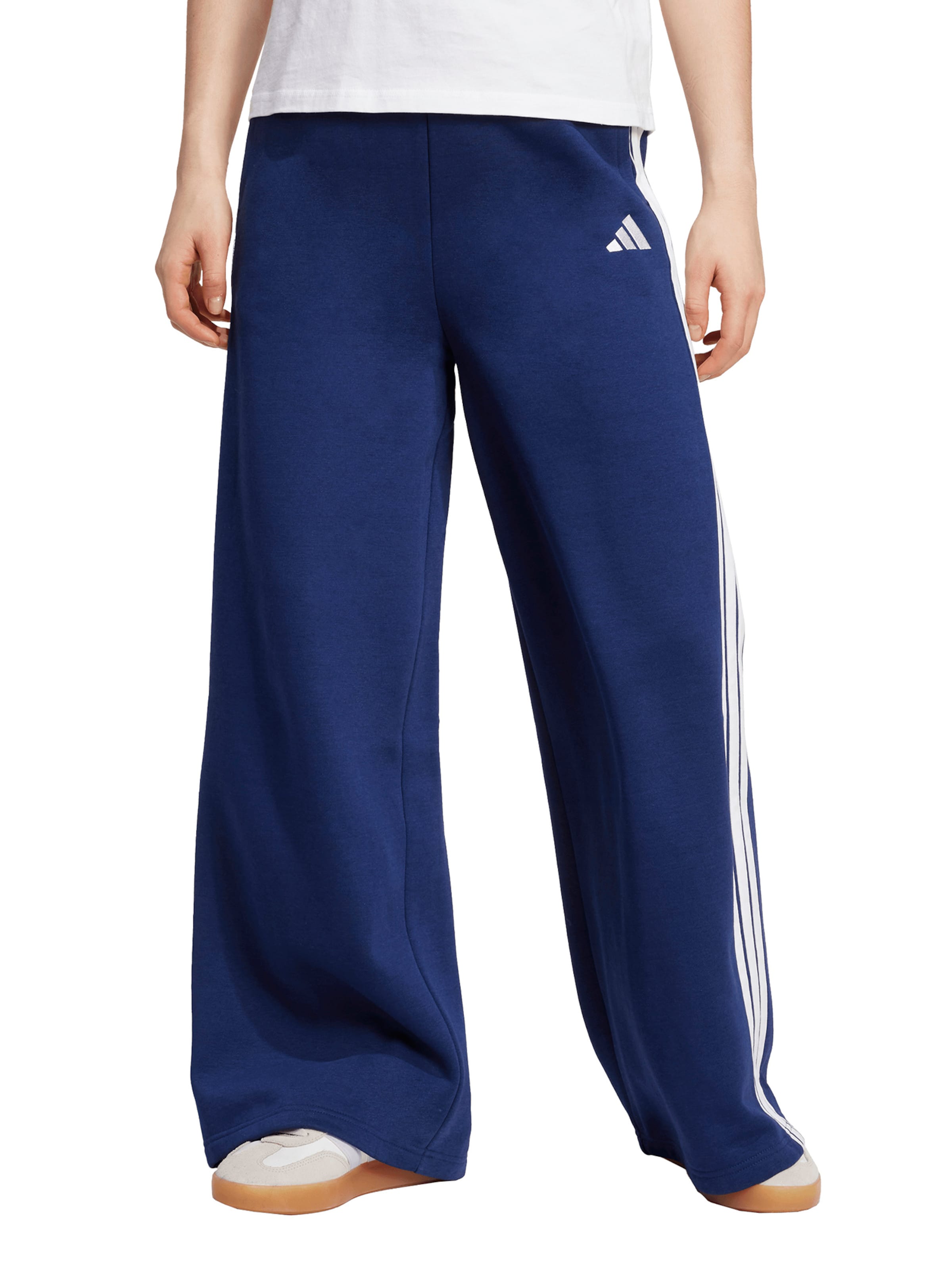 ADIDAS SPORTSWEAR - Pierna ancha Pantalón deportivo en azul: frente