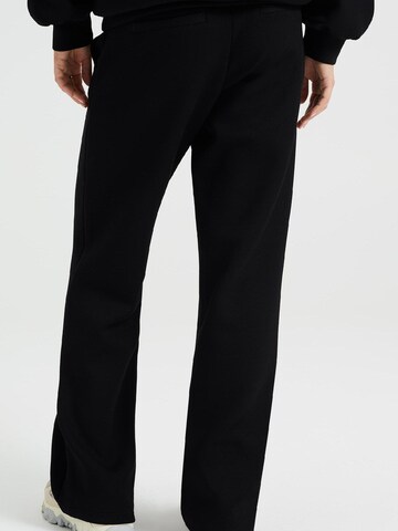 WE Fashion Loose fit Pleated Pants in Black