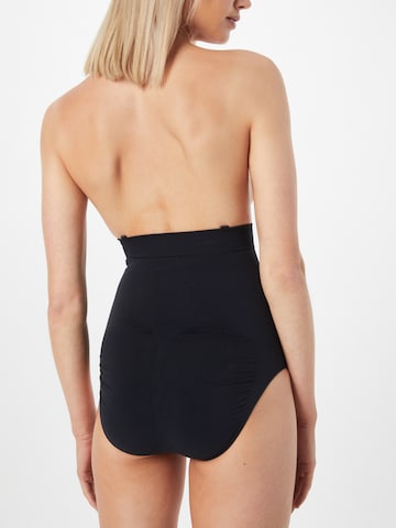 Hunkemöller Shapingslip in Schwarz