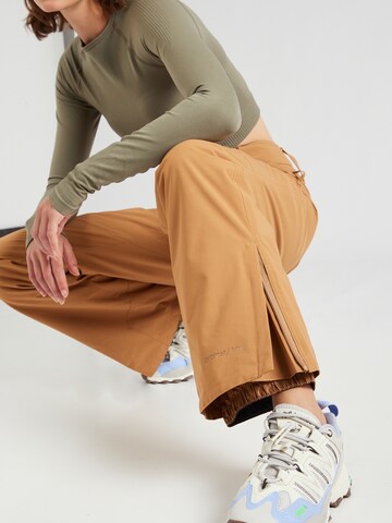 PROTEST - regular Pantalón deportivo 'CINNAMON' en beige