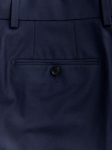 Coupe slim Pantalon à plis Next en bleu