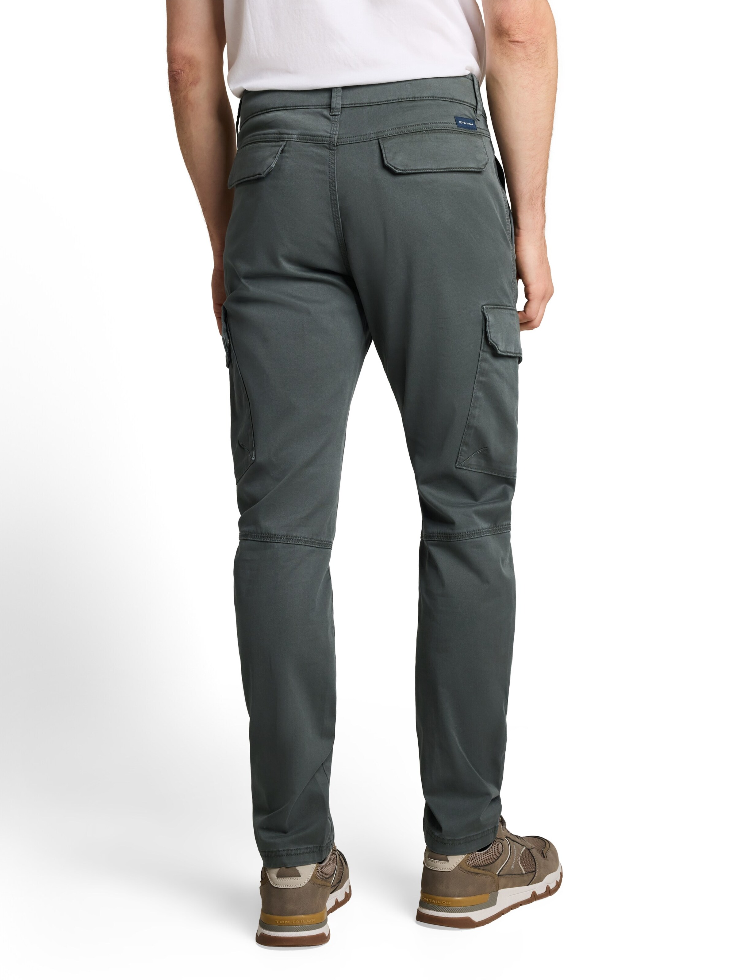 Tapered Pantaloni cu buzunare 'TYLER' de la TOM TAILOR pe verde