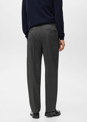 MANGO MAN Regular Pleat-Front Pants 'Piedra' in Grey