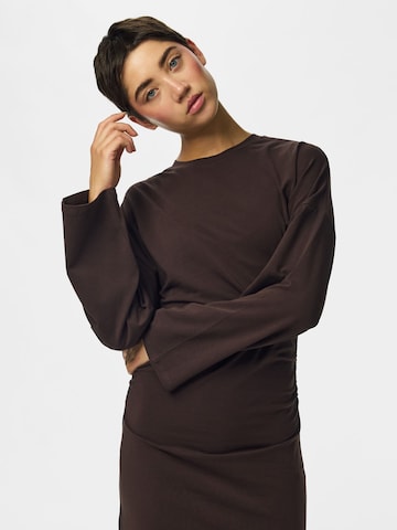PIECES Kleid 'PCALLI' in Braun