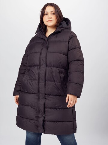 ONLY Carmakoma Zimní kabát 'New Cammie' – černá: přední strana