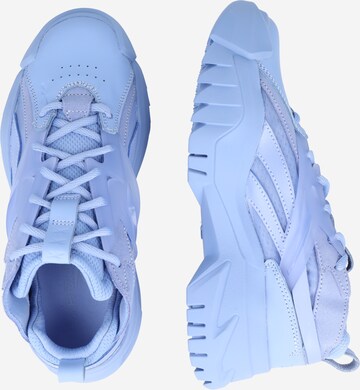 Reebok Sneaker 'Cardi B Club C V2' in Blau