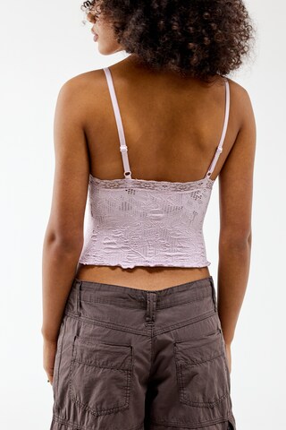 Top di BDG Urban Outfitters in rosa