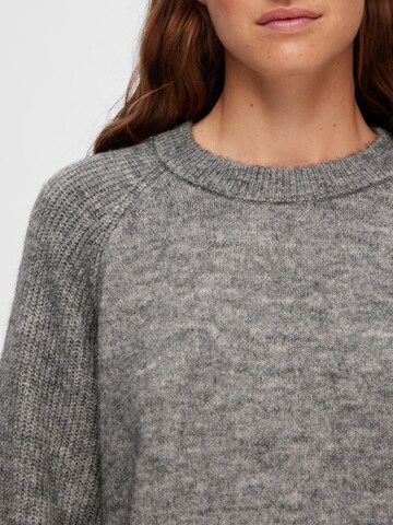 SELECTED FEMME Sweater 'RENA' in Grey