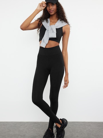 Trendyol Skinny Leggings i sort: forside