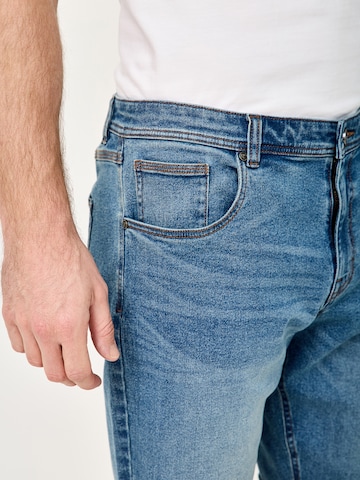 REDPOINT Regular Jeans in Blau