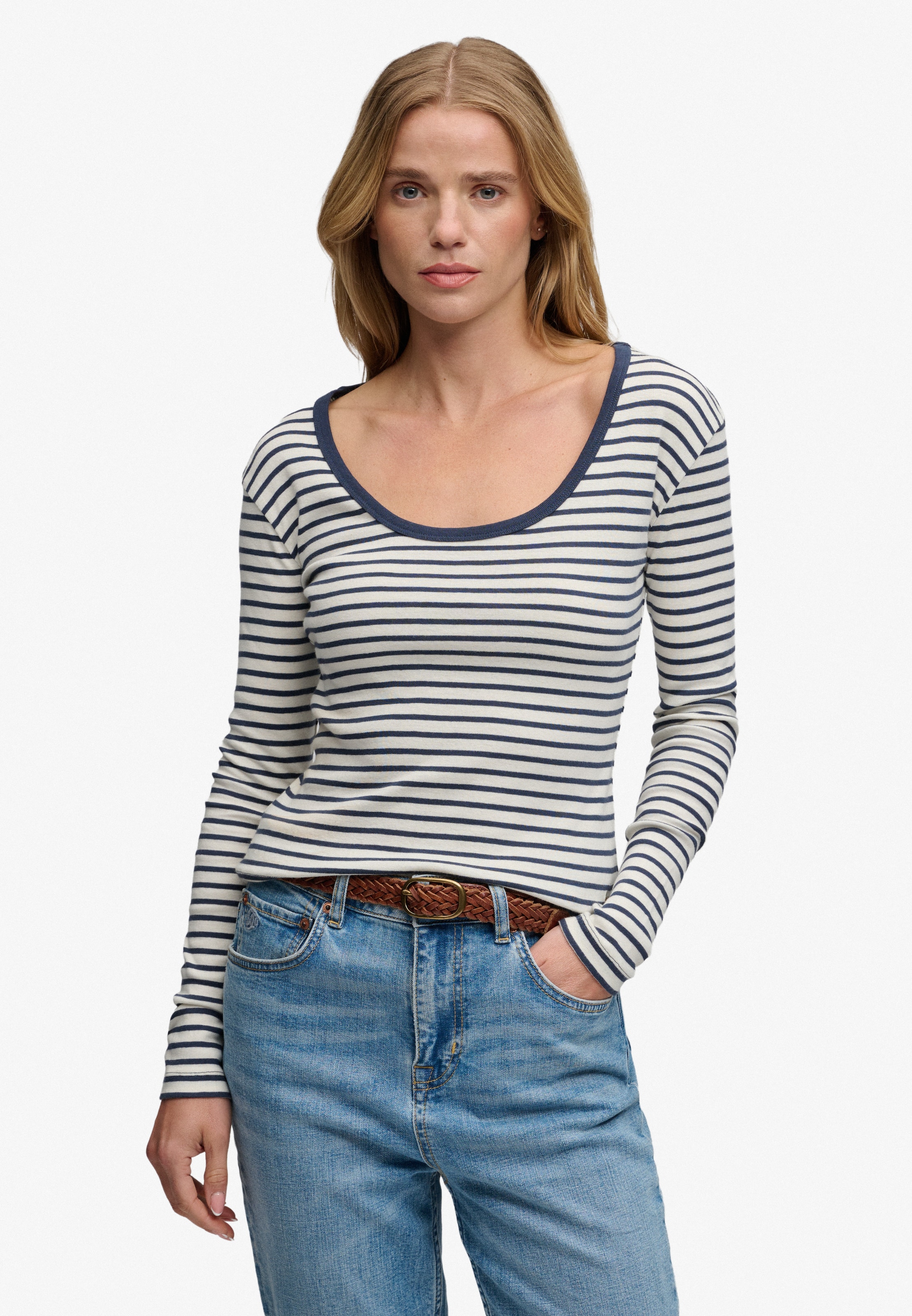 Superdry & Co Shirt 'Athletic Essentials' in Blau: Vorderseite