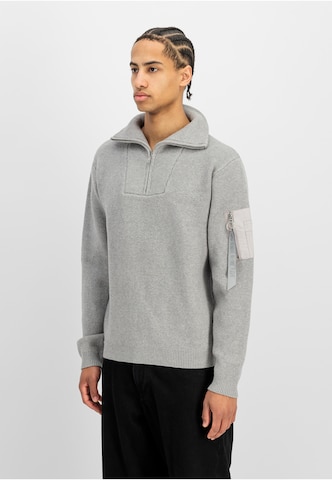 ALPHA INDUSTRIES Свитер в Серебристый: спереди