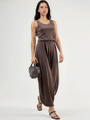 Busem Jumpsuit in Bruin