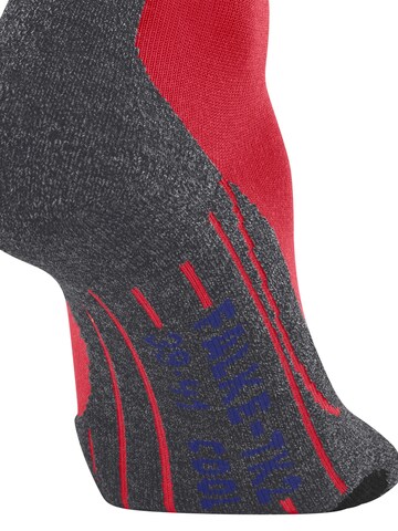 FALKE Sportsocken 'TK2 Explore Cool'‌‌ in Rot