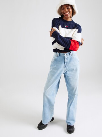 Tommy Jeans Sweter w kolorze biały
