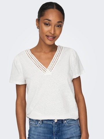 ONLY - Camiseta 'ONLBenita' en blanco: frente