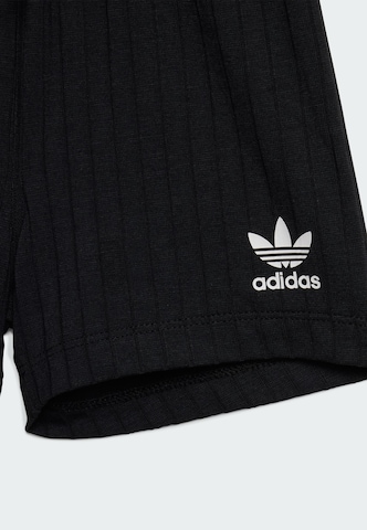 ADIDAS ORIGINALS Set in Black