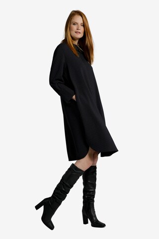 Ulla Popken Shirt Dress in Black: front