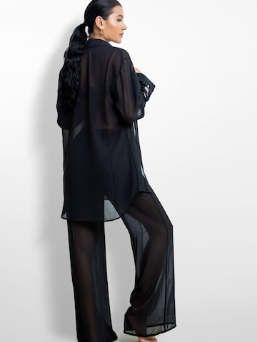 La Michaux Shirt 'LARA' in Schwarz