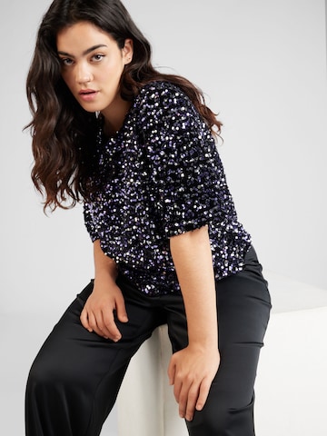 PIECES Curve - Blusa 'KAM' en negro