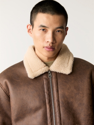 Giacca invernale di Pull&Bear in marrone