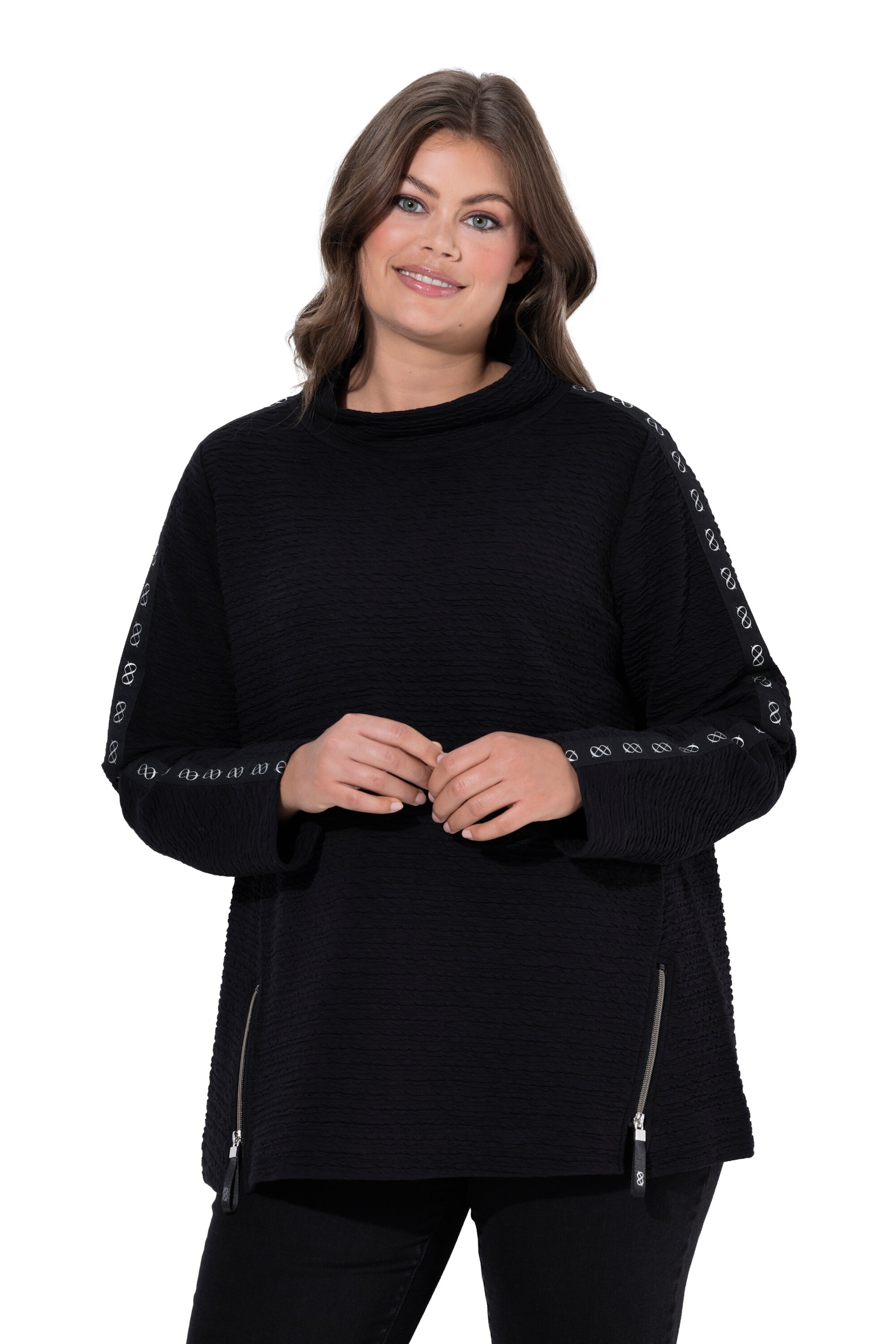 LAURASØN Sweatshirt in Zwart: voorkant