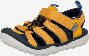 FINKID Sandals & Slippers 'Pelto' in Yellow: front