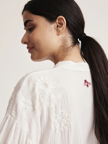 Chemisier 'Danielle' Odd Molly en blanc