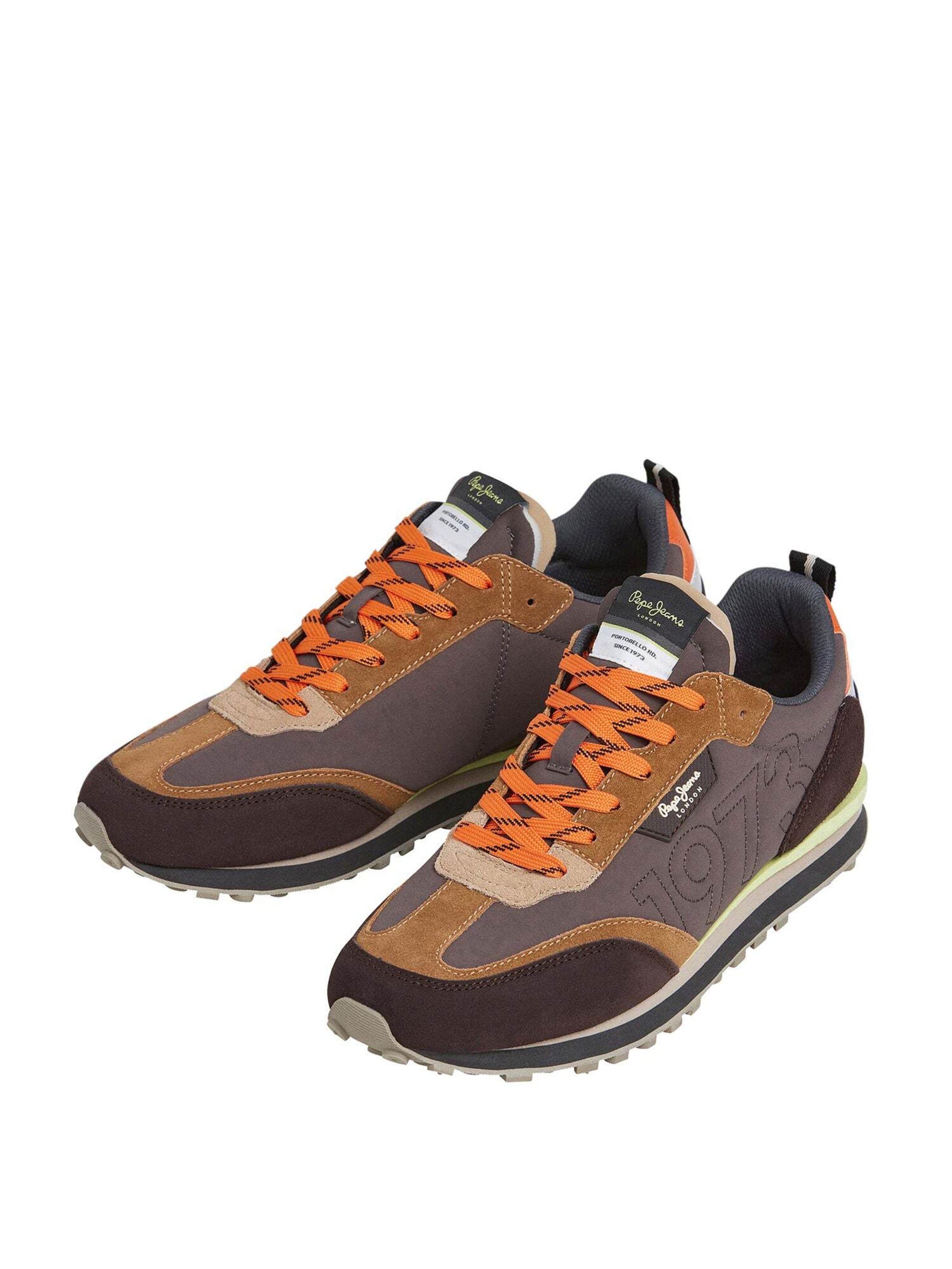 Pepe Jeans Sneakers laag 'Foster Connected' in Bruin