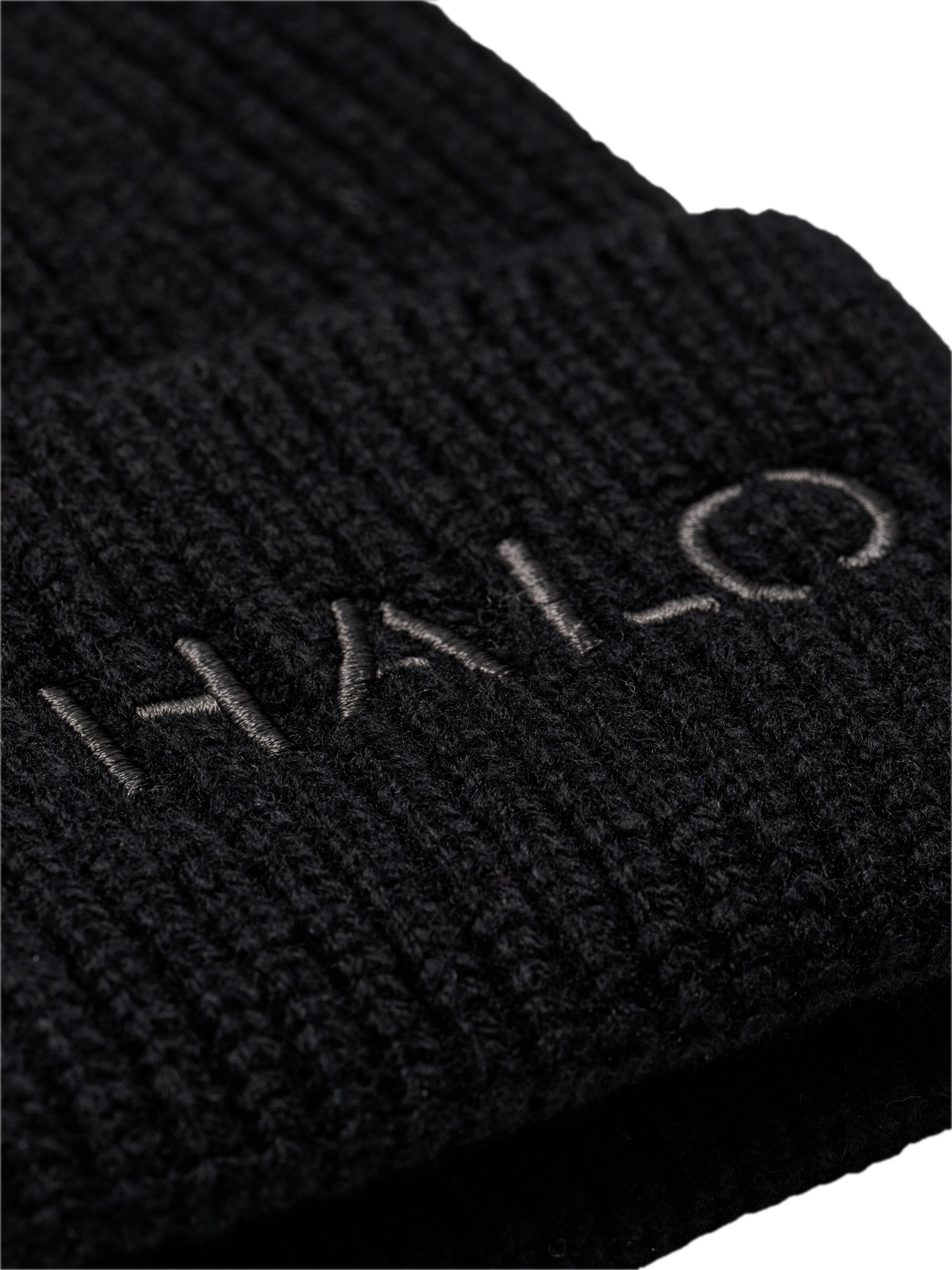 HALO Beanie in Schwarz