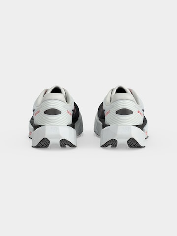 new balance Παπούτσι για τρέξιμο 'FC Rebel' σε λευκό