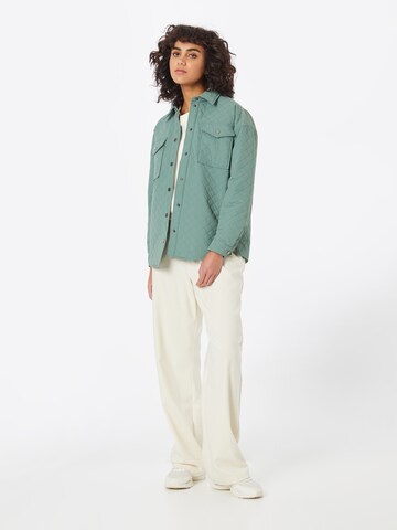 Moves Between-season jacket in Green