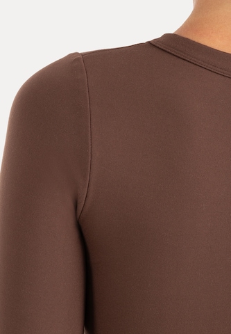 T-shirt 'Niora' Smilodox en marron