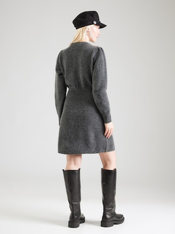 VILA Плетена рокля в сиво