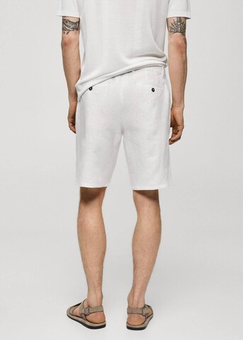 MANGO MAN Slimfit Hose 'Carp' in Weiß