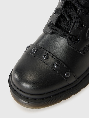 Dr. Martens Veterlaarsjes 'Chesney HRNS' in Zwart