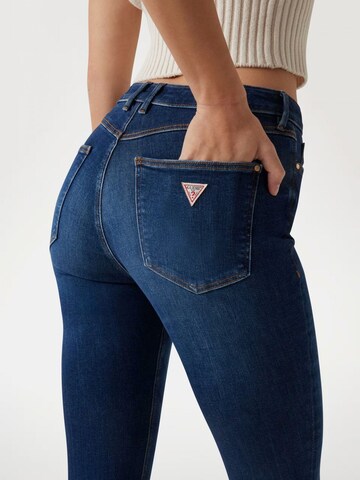 GUESS Regular Jeans in Blau