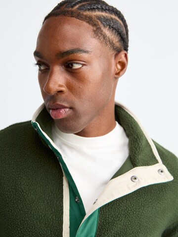 zaļš COLUMBIA Sporta džemperis 'Helvetia II'