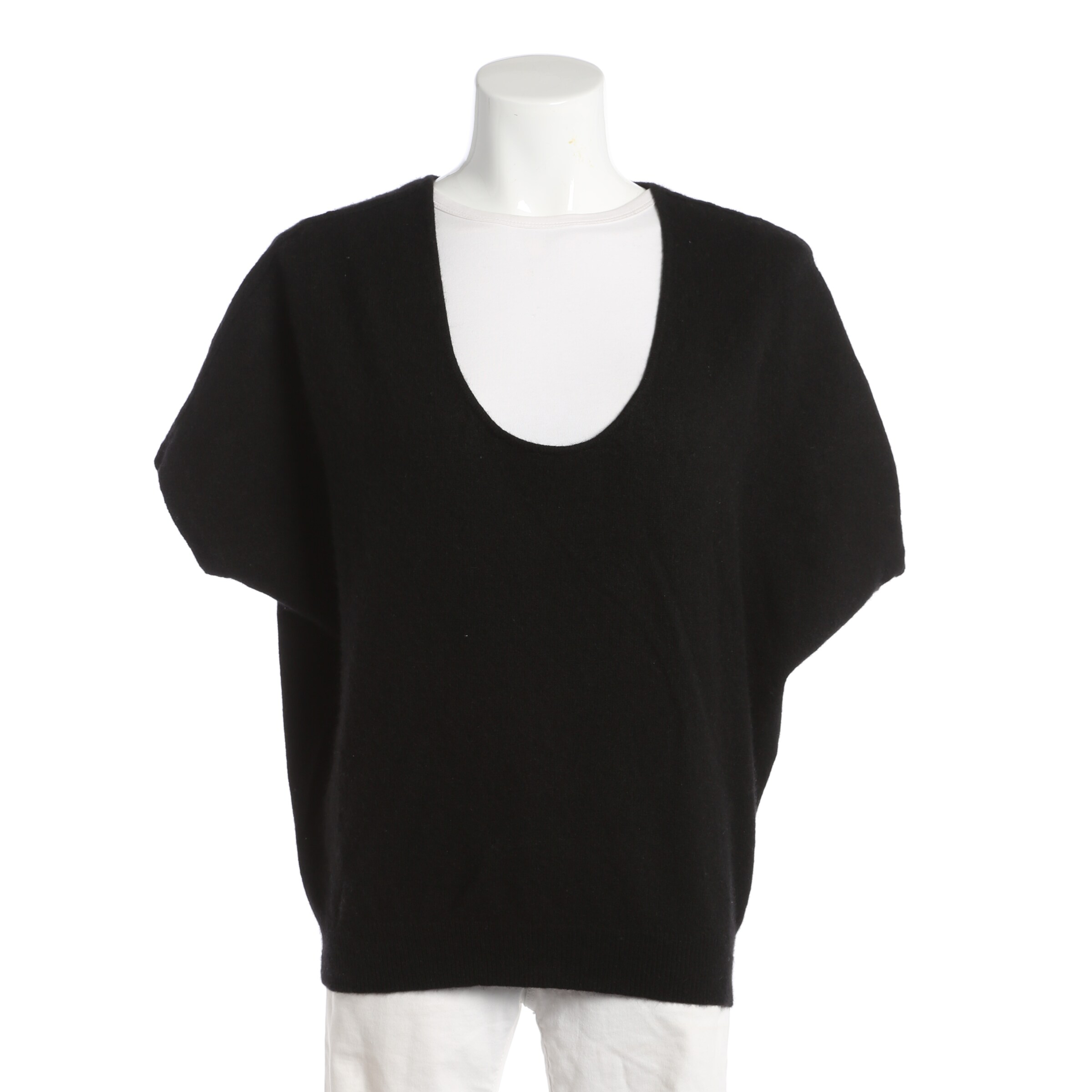 Closed Top & Shirt in XS in Black, Item view