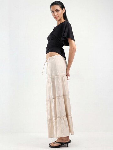 Busem Skirt in Beige