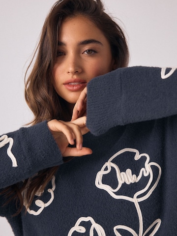 Next Pulóver - kék